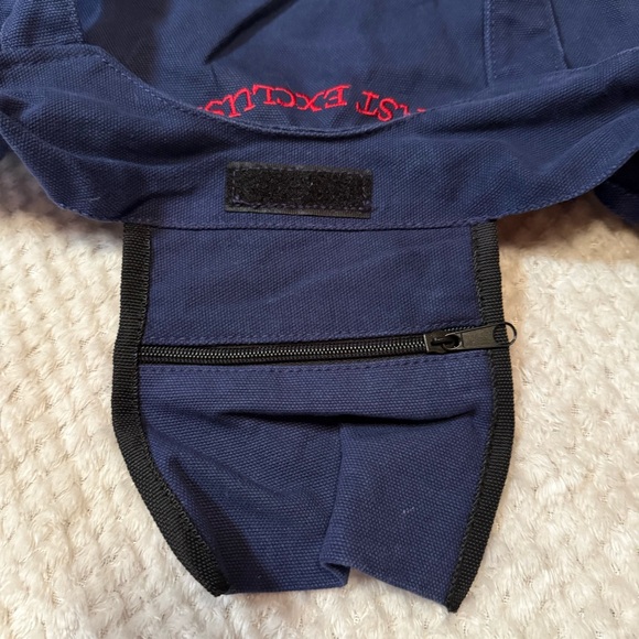 Disney World Parks Sorcerer Mickey Messenger Bag Cast Member Exclusive Castle - Picture 8 of 11